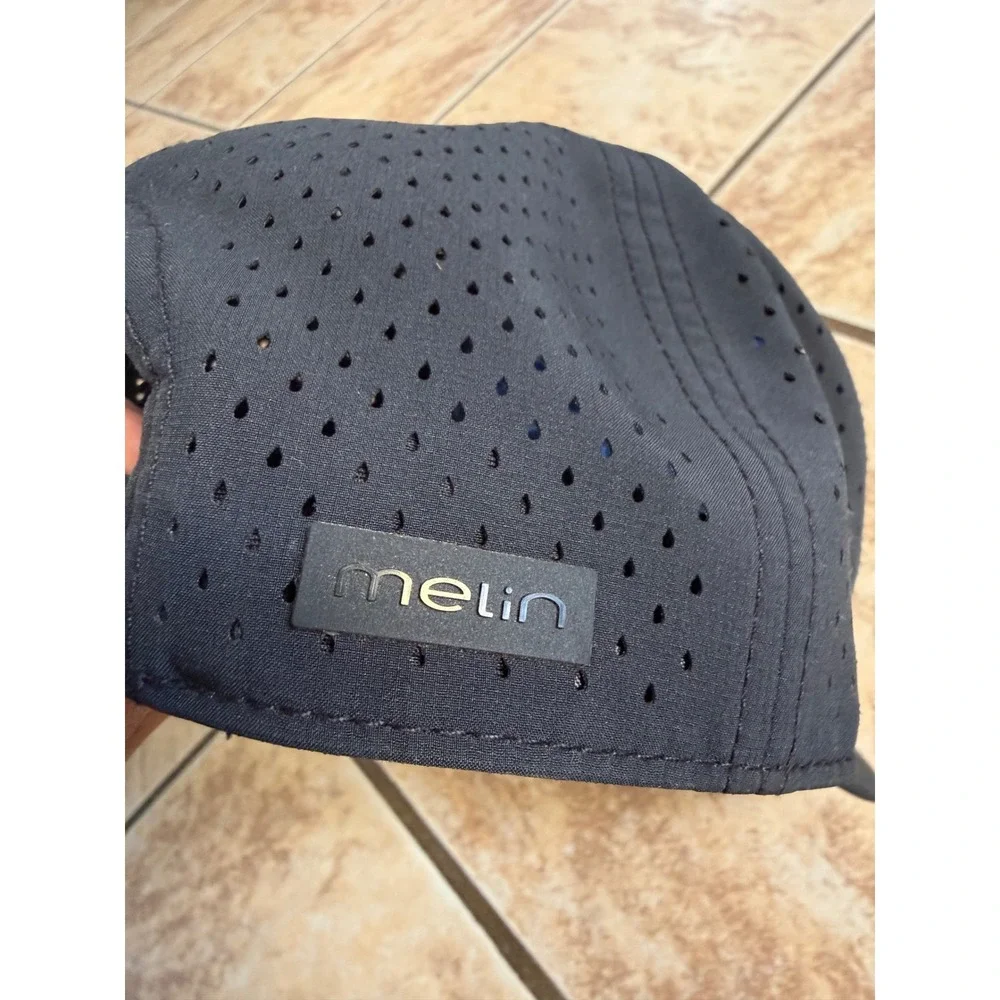 Melin Odysea Hydro Black Performance Snapback Hat Classic Size Water Resistant